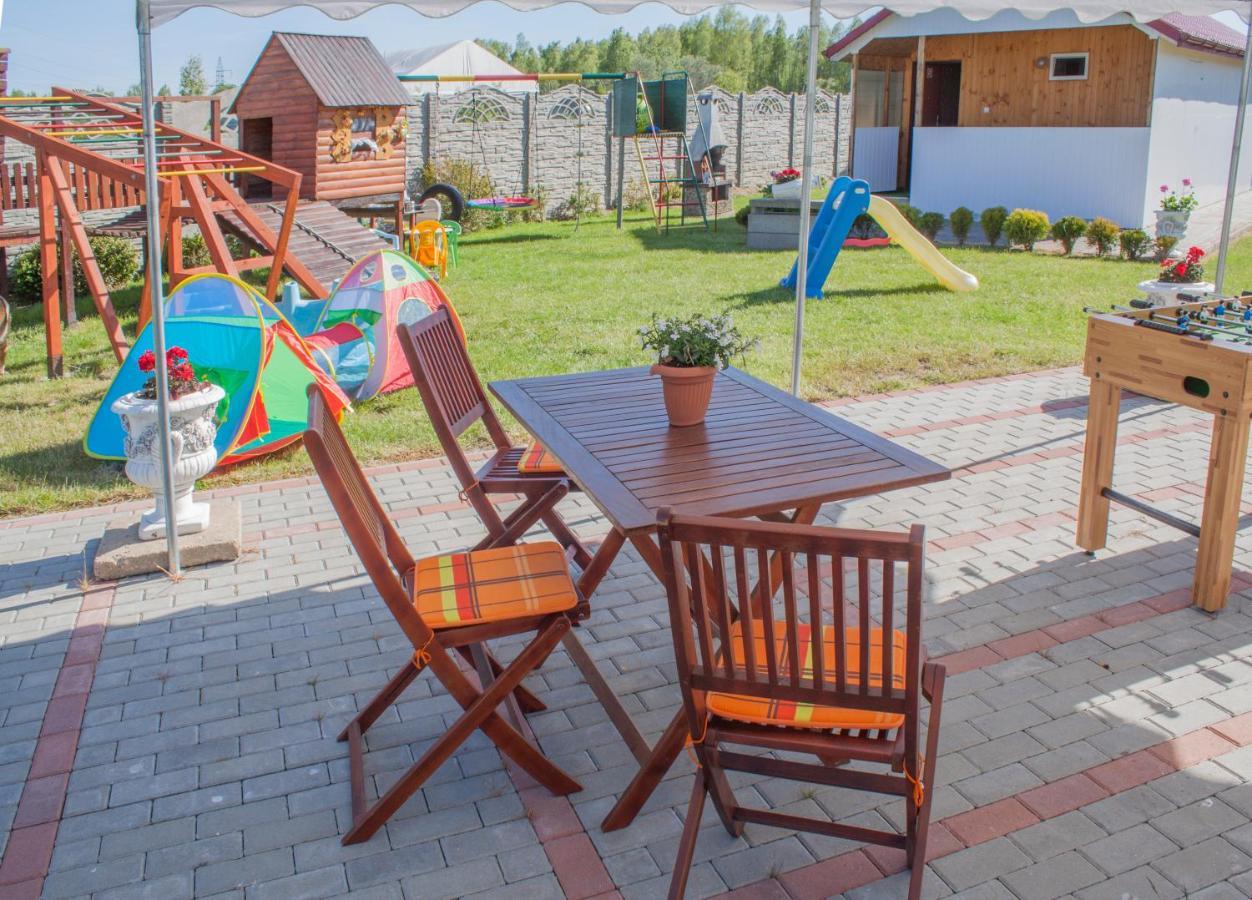 Ranczo U Ani Villa Ustka Exterior photo